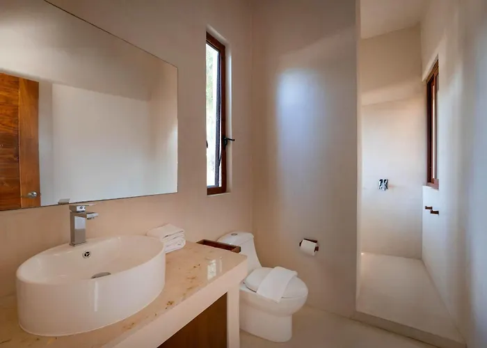 Luxe Ground-floor 3br Jungle Retreat With Plunge Pool Tulum