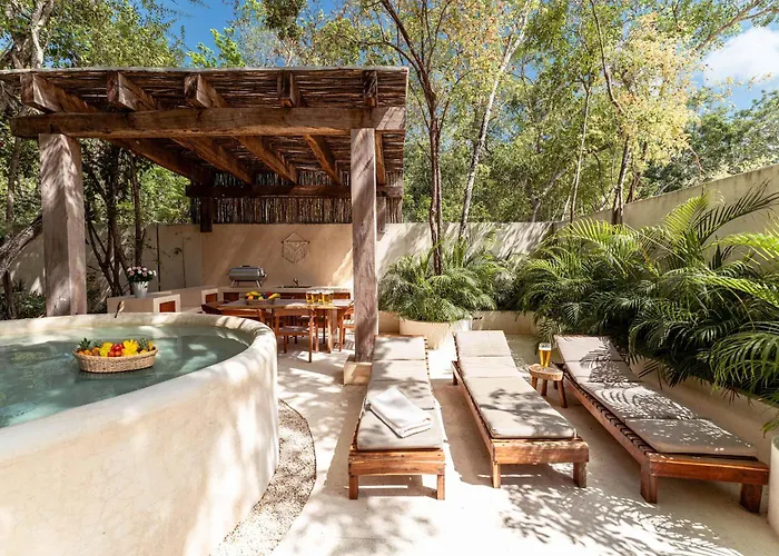 Сasa de vacaciones Luxe Ground-floor 3br Jungle Retreat With Plunge Pool Tulum