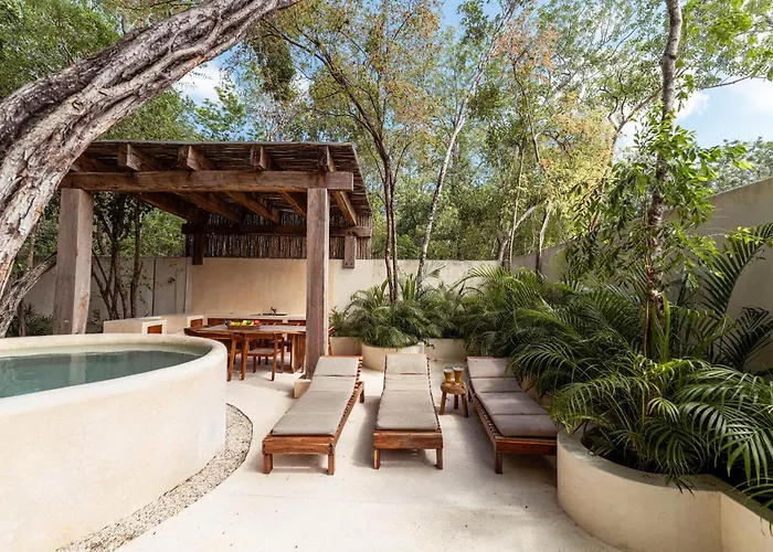 Luxe Ground-floor 3br Jungle Retreat With Plunge Pool Сasa de vacaciones Tulum